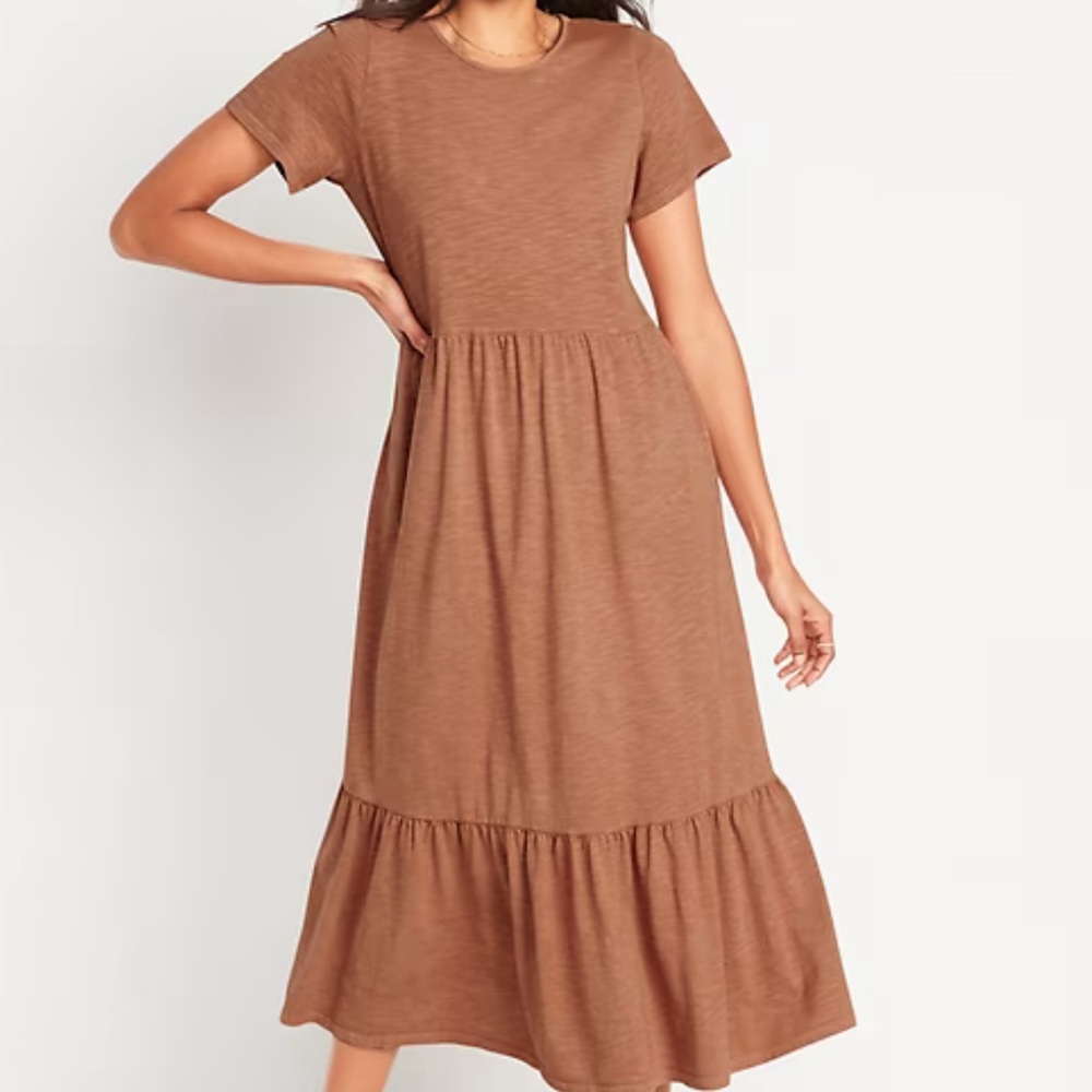 NWT Old Navy Short-sleeve Tiered Midi Dress in Baked Bronze